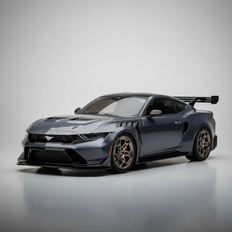 Maisto Escala 1/18 Ford Mustang 2025 Gtd Gris Oscuro
