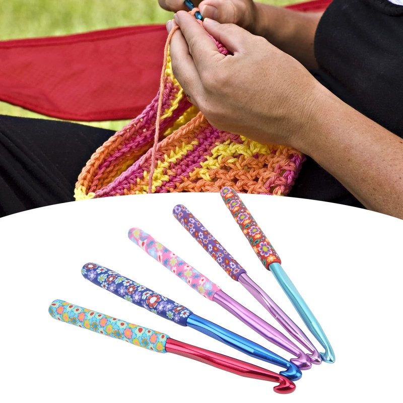 QANYEGN 5Pcs Crochet Hooks, Soft Handle Crochet Needle Set, Soft