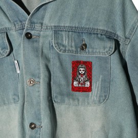 Iron-On Embroidered Patch, Gothic Praying Girl Badge,Punk Style Decorative Fabric Appliques for Men & Women, Sew On Decals Accessories for Jackets, Jeans, Backpacks and Clothing Decoration 1.9x3inch