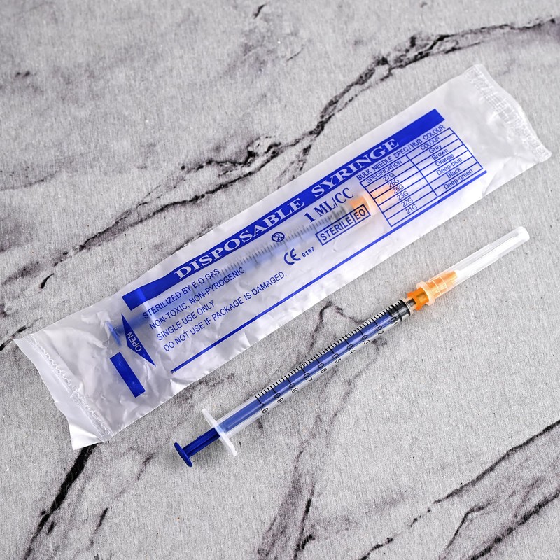 100pack 1ml Luer Lock Lab Syringe with 25 Guage 1