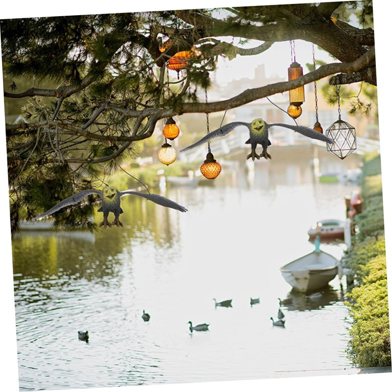 Lifelike Hawk Scarecrow – Decoy for Birds, Pigeons & Cats