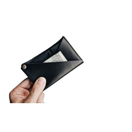 Lo Esencial | Tarjetero Clásico de Piel Genuina con 3 Slots Hecho a Mano, Unisex (Negro Clásico)