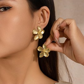 Gold Flower Earrings for Women Gold Plated Statement Earrings Chunky Flower Stud Earrings Jewelry Gifts for Women
