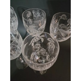 IncisoArt Hand Etched Italian Crystal Goblet Sandblasted Wine Glass 11.5oz Aquatic Animal