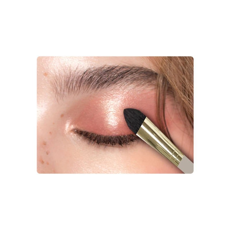 Ferriceratenon Double Eyeshadow Brush (Pointed)