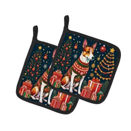 Caroline's Treasures Basenji Christmas Pair of Pot Holders Kitchen Heat Resistant Pot Holders Sets Oven Hot Pads for Cooking Baking BBQ, 7 1/2 x 7 1/2