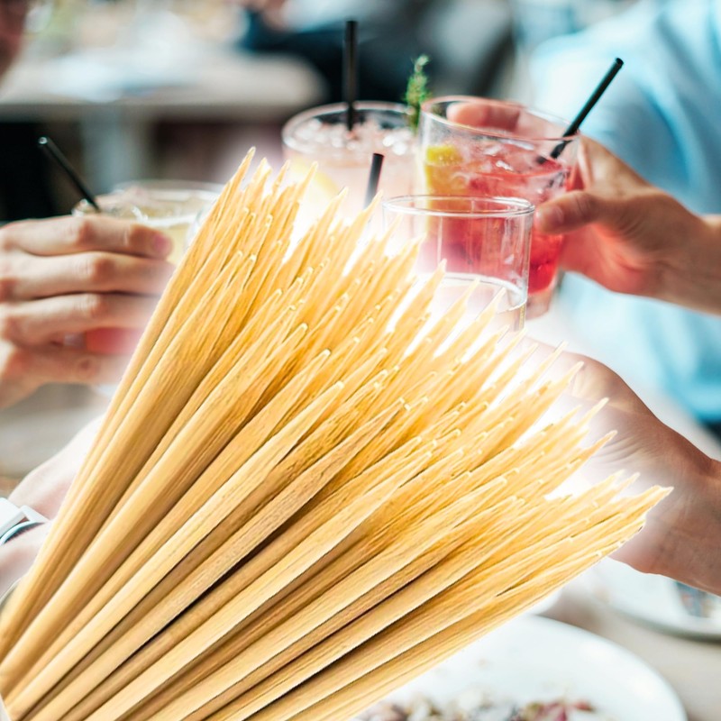 Pack of 300 Wooden Bamboo Cocktail Sticks/Toothpicks - 4 Inch