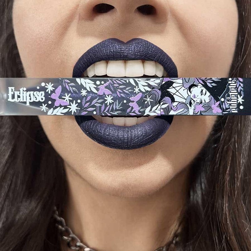 Malagna Cosmetics Labial indeleble morado larga duración mate vegano Witchy