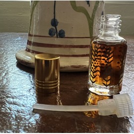 Pure ARABIAN MUSK OUDH PURE OIL AND VERY THICK PARFUM STRONG SMELL 6ml
