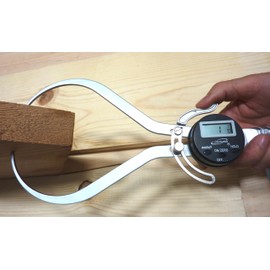 iGaging 8 in Digital Outside Caliper