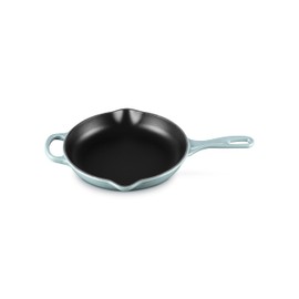Le Creuset Enameled Cast Iron Signature Iron Handle Skillet, 9" (1-3/8 qt.), Sea Salt