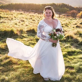 Findlovewedding Wedding Dresses for Bride 2023 with Lace Appliques Chiffon A Line Women Dress Long Sleeves Beach Bride Dress US2 Ivory