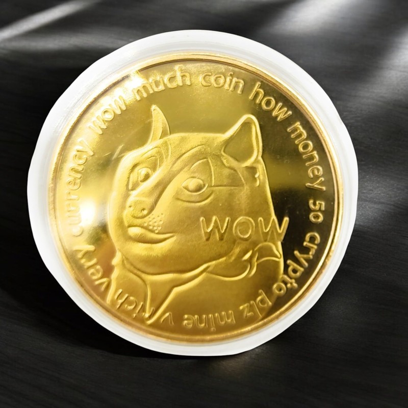 Promotech 24K Gold Plated 45mm Diameter Dogecoin MEMECOIN Coin Collectible