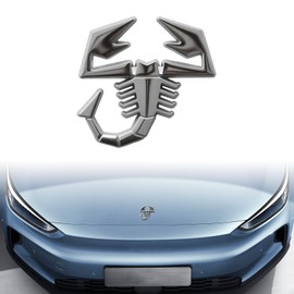 HQRNYP Car 3D Scorpion Metal Sticker, Custom Car Emblem, Auto Side/Rear/Front Decorations Metal Sticker Decals Logo, Waterproof Anti-Rust Auto Body Decorative Accessories for Truck, SUV, RV (Silver)