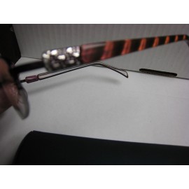 GEOFFREY BEENE EYEGLASS FRAMES Style POLISHED in BURGUNDY  51-18-138 W/ Case