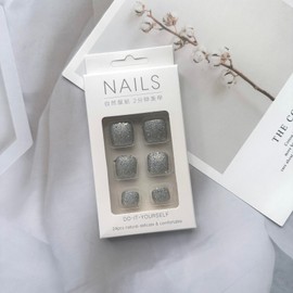 24Pcs Solid Color Press on Toenails with Designs, Short Square Bling False Toenails Silver Glitters Glue on Toenails Full Cover Acrylic Toenails Spring Summer Stick on Toenails for Women and Girls