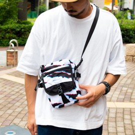 [Dispensable] IDP QUICK SHOULDER BAG BUDDY WHTTGR Body Bag, Shoulder Bag, Multi Pouch, Sacoche, Small, Cross-body Bag, Men's, Women's, Unisex, white