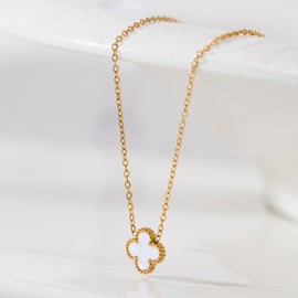 GEWK Cat Lucky Clover Pendant Necklace for Women Men Girls 18K Gold Plated Adjustable Necklace Trendy Jewelry Christmas Wedding Birthday Best Gifts WH