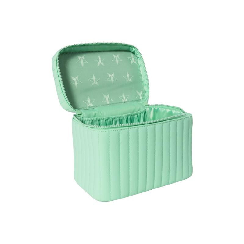 Quilted Travel Bags:_Mint