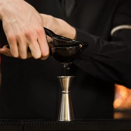 bar@drinkstuff Mexican Elbow Citrus Lemon Squeezer