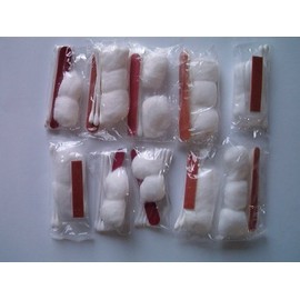 Disposable Traval Vanity Kit (Cotton Swabs, Cotton Balls and Nail File) (Pack of 10)