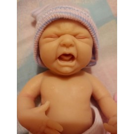 Crying Baby Reborn Baby Doll Boy,7 Inch Silicone Doll Mini Realistic Newborn Baby Dolls Silicone Full Body Stress Relief with Feeding Accessories & Gift Box