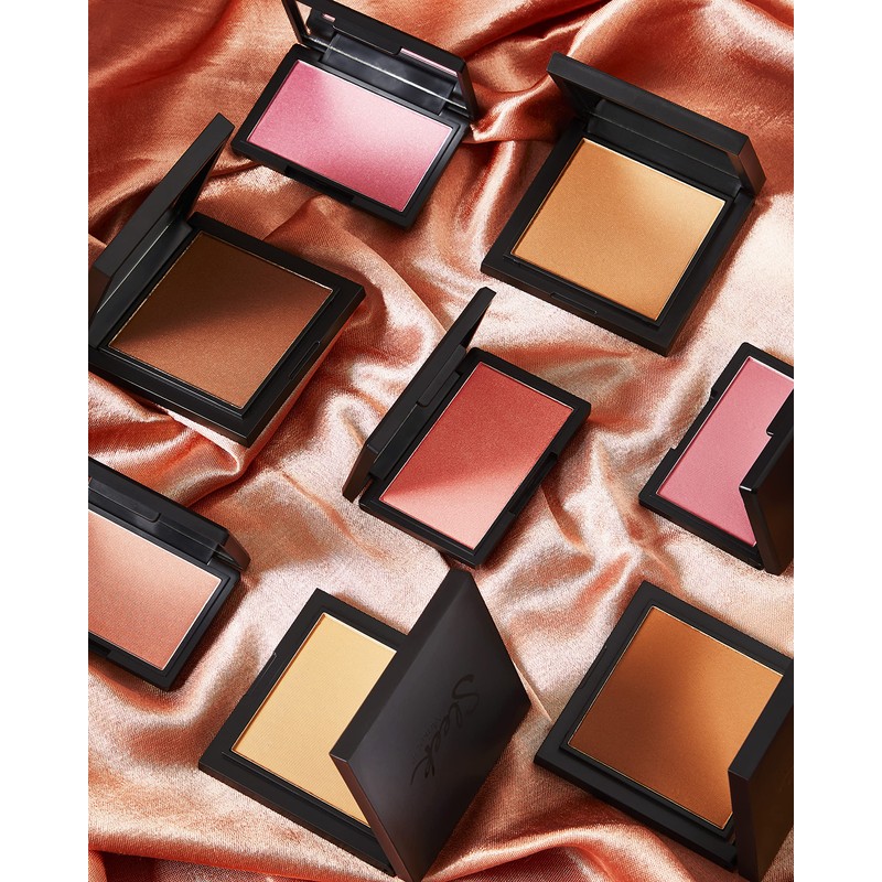 Face shape blusher 5.7 g ISSA mood.