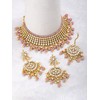Aheli Pink Pearl Kundan gargantilla collar con pendiente Maang Tikka