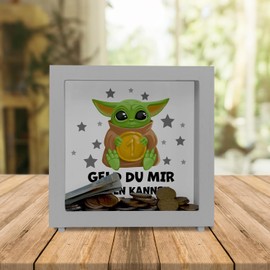 Baby Alien Frame Wooden Money Box with Saying Geld du Mir geben Kannst EIN Funny Piggy Bank for Science Fiction Fans Alien Baby Cute Money Box Children Nursery