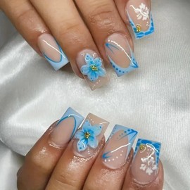 French Tip Press on Nails Short Square Fake Nails with Blue Flower Gold Bead Designs Glossy Nude Pink Acrylic Artificial Nails Full Cover Spring Floral Stick on Nails for Women Girls Manicure 24Pcs
