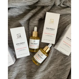 Mayjik [1+1] Maygic Vitamin C Ampoule Serum Whitening Elasticity Moisturizing Daily Serum Moist Moisture / [1+1] 메이직 비타민C 앰플세럼 미백 탄력 보습 데일리세럼 촉촉한 수분감