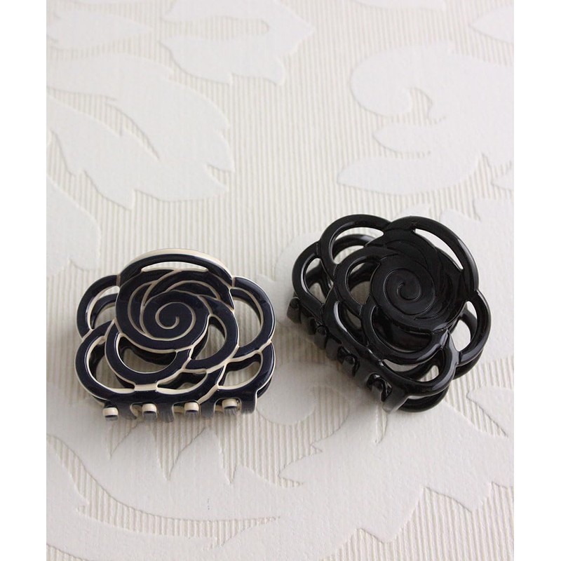 VINGTAINE Rose Hair Claw Openwork Pattern Simple Office Hair Clip