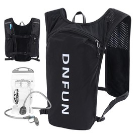 Running Hydration Vest Backpack,Lightweight Insulated Pack with 1.5L Water Bladder Bag Daypack for Hiking Trail Running Cycling Race Marathon for Women Men - Color: 110 runvest-black