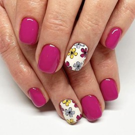 Short Press on Nails Square Fake Nails with Flower Designs Spring Nails Press ons Glossy Glue on Nails Pink Acrylic Nails Cute False Nails Artificial Stick on Nails for Women 24Pcs