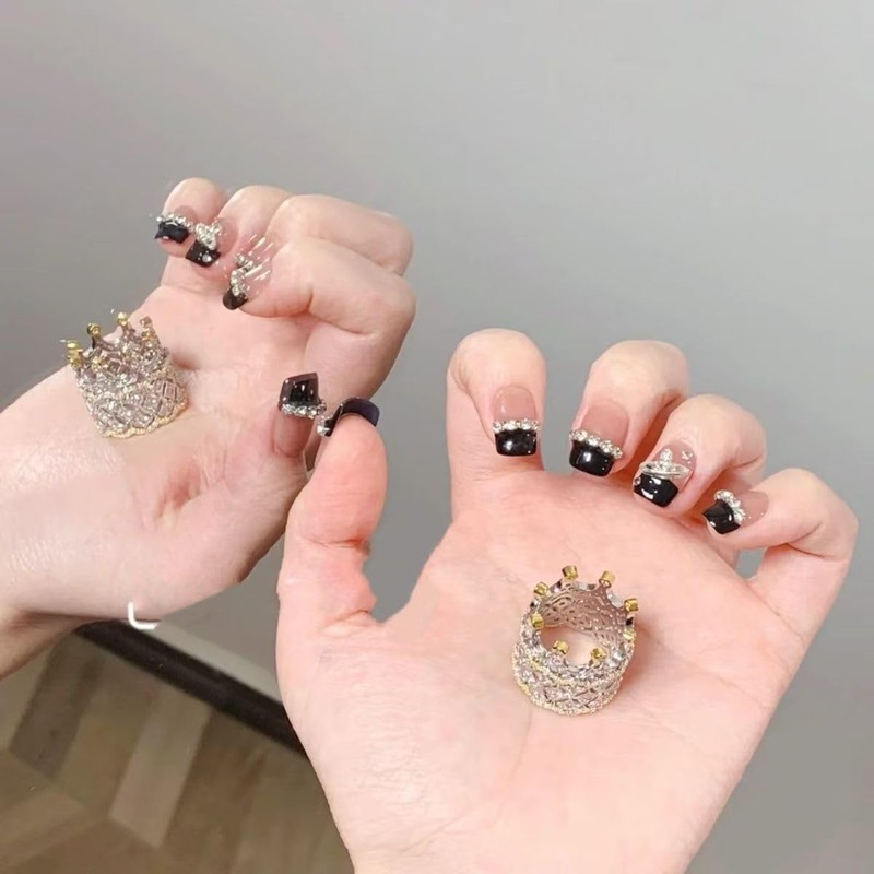 ネイルチップ 黒 ダイアモンド黒 24枚入り ネイル用品 ネイルチップ ショート ロング 春夏 ラウンドチップ