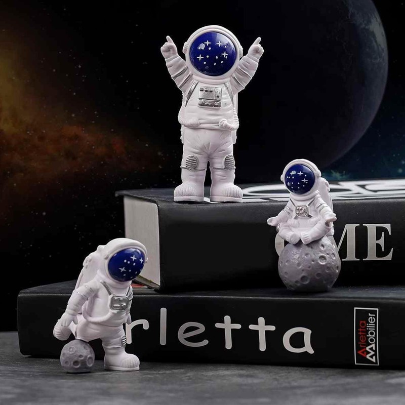 Cute Small Astronaut Figurines,Spaceman Statue Decor for Living Room Bedroom