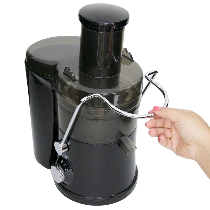Omega C2100B High Juicer with Extra Large Three-Inch Chute Extracts