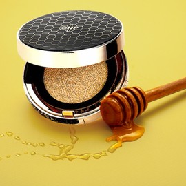 CNP Cha&Park Propolis Ampoule In Cushion Main Product 15g+Refill 15g / CNP 차앤박 프로폴리스 앰플 인 쿠션 본품15g+리필15g