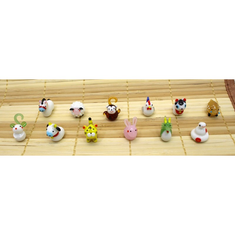 フォーカート かわいい手作り ガラス細工 干支 招福 卯 CKK283