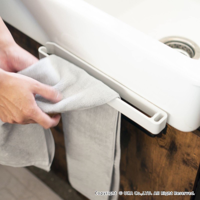 Oka PLYS Priss Base Kitchen Towel Hanger, White