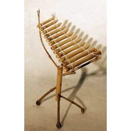 Vietnamese Traditional Musical Instruments - 16" x 10" T' rung - MB28