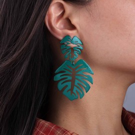Yheakne Vintage Palm Leaf Earrings Green Monstera Leaf Earrings Tropical Green Plant Earrings Enamel Leaf Drop Earrings Jewellery For Women, Zinc