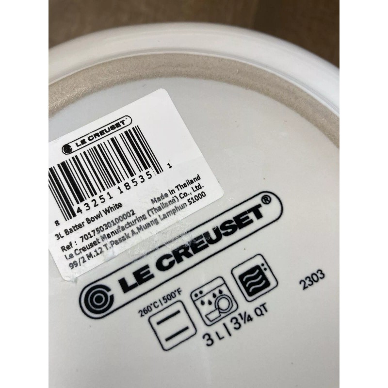 Le Creuset "White" LE CREUSET 3.2 Quart Round Batter Mixing