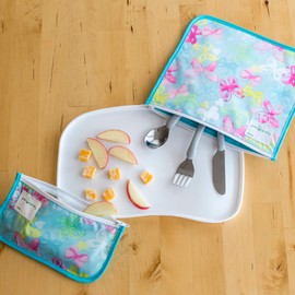 green sprouts Mini Platemat, Silicone Helps Avoid Harmful Chemicals, Contoured Design fits Most high Chairs, Helps Toddler Develop Independent Eating Skills, Heat-Resistant, Dishwasher Safe