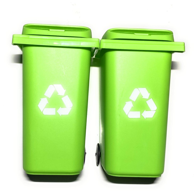 Desk Top Mini Plastic Trash Can Small Waste Bin with