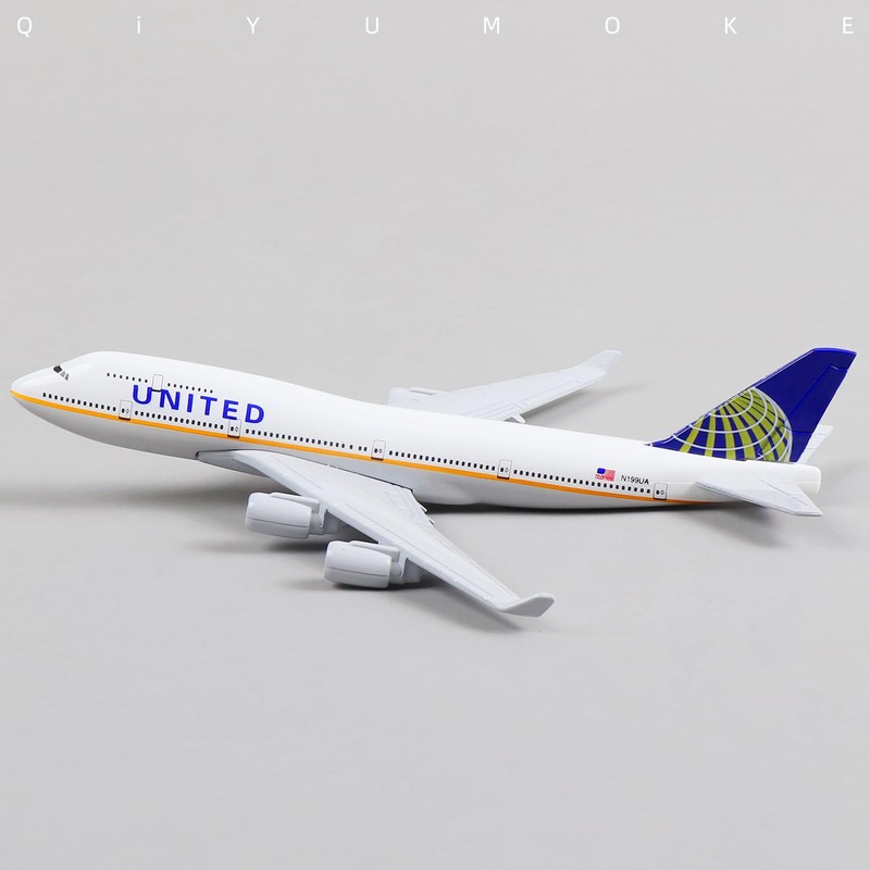 QIYUMOKE 1/400 United Plane 747 Model -Diecast Metal Airplanes Model