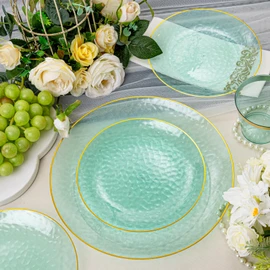 DaYammi 100 Pcs Clear Green Plastic Plates, Gold Hammered Plastic Salad Platos, Green Disposable Platos With Gold Rim,7 Inch Dessert Platos Disposable, Dessert Appetizer Platos