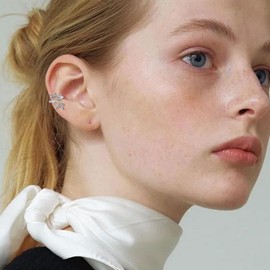 CUPENDA Leaf Ear Cuff Earrings Non Piercing Sterling Silver Filigree Ear Climbers Earrings Cartilage Earrings Jewellery for Women