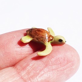 SSJSHOP Sea Turtle Micro Tiny Dollhouse Figurines Ceramic Hand Painted Animals Collectible Small Gift Home Garden Decor