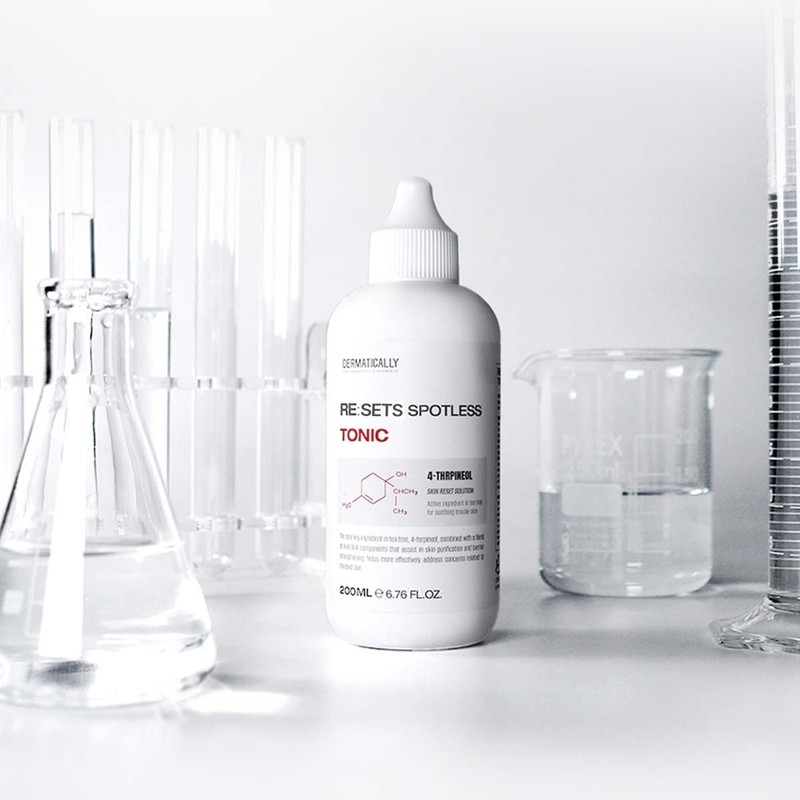 Dermatically Reset Spotless Tonic 200ml+Sample / 더마티컬리 리셋 스팟리스 토닉